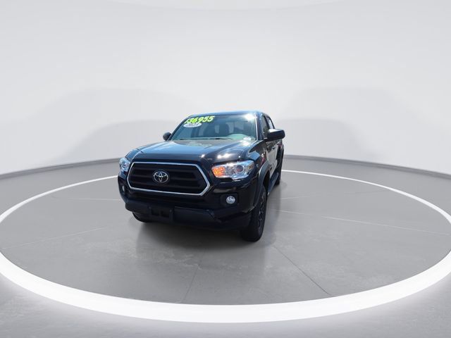 Used 2023 Toyota Tacoma SR5 w/ SX Package AWD/4WD image 3