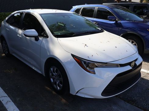 Used 2024 Toyota Corolla LE FWD image 6