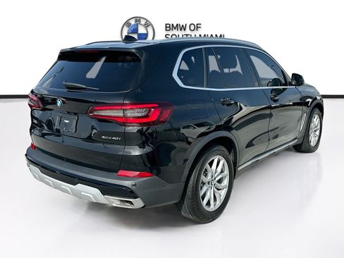 Used 2023 BMW X5 xDrive40i w/ Parking Assistance Package AWD/4WD image 7