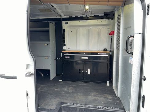 Used 2017 Ford Transit 250 148 Medium Roof w/ Interior Upgrade Package RWD image 18