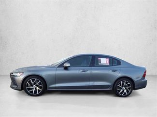 Used 2019 Volvo S60 T6 Momentum w/ Multimedia Package AWD/4WD video 2