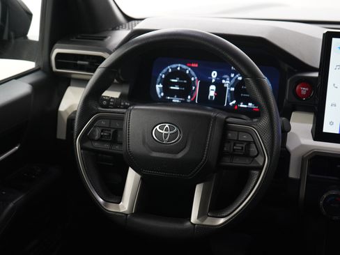 Used 2024 Toyota Tacoma TRD Off-Road AWD/4WD image 14