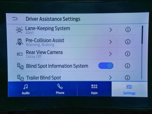 Used 2023 Ford Explorer XLT w/ Equipment Group 202A AWD/4WD image 40