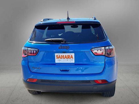 Used 2024 Jeep Compass Latitude w/ Convenience Group image 8