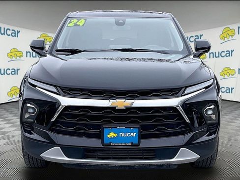 Used 2024 Chevrolet Blazer LT AWD/4WD image 2