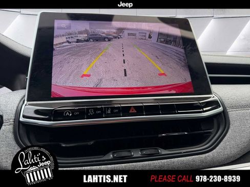 Certified 2023 Jeep Compass Latitude image 15