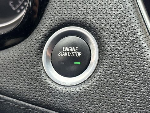 Used 2023 Cadillac XT5 Premium Luxury image 16