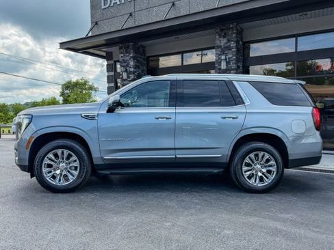 Used 2025 GMC Yukon Denali AWD/4WD image 23