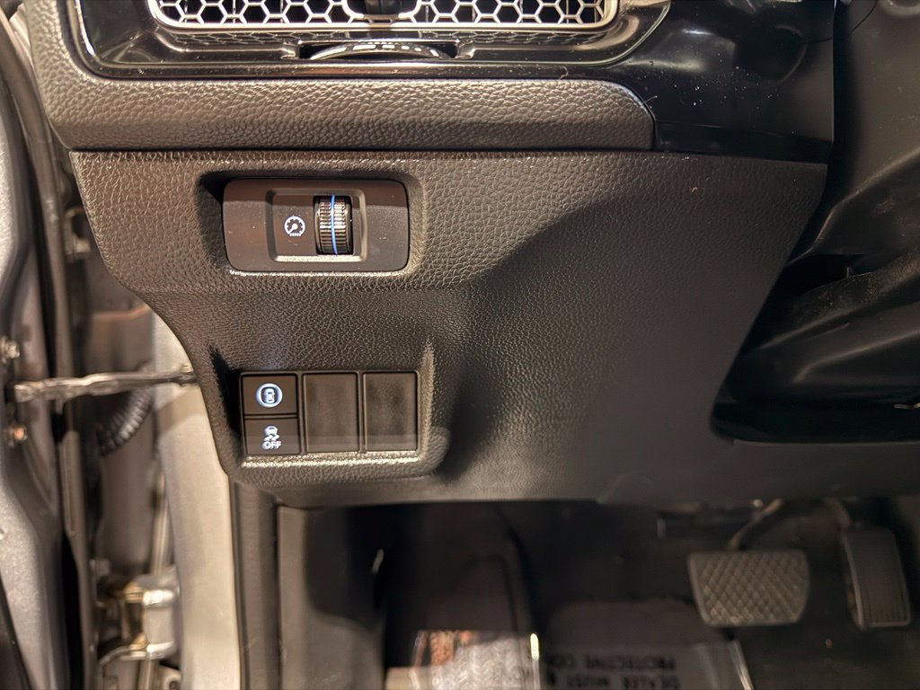 Used 2022 Honda Civic EX-L image 16
