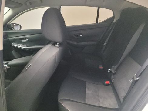 Used 2021 Nissan Sentra SR FWD image 18