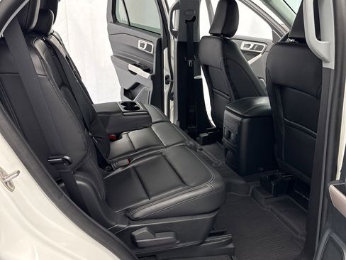 Certified 2023 Ford Explorer XLT w/ Equipment Group 202A image 29