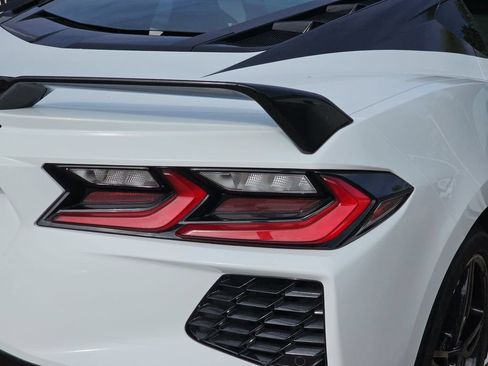 Used 2021 Chevrolet Corvette Stingray Preferred Cpe w/ Z51 Performance Package RWD image 41