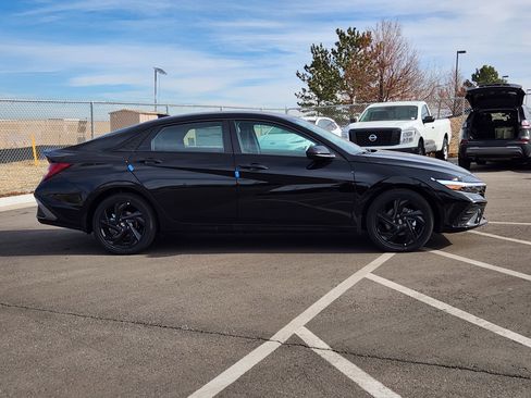 New 2026 Hyundai Elantra Sport FWD image 6