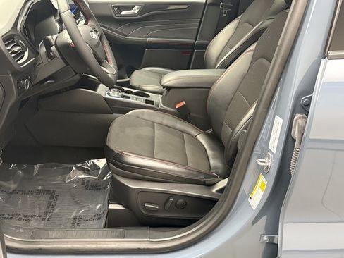 Used 2024 Ford Escape ST-Line w/ Tech Pack #1 AWD/4WD image 11
