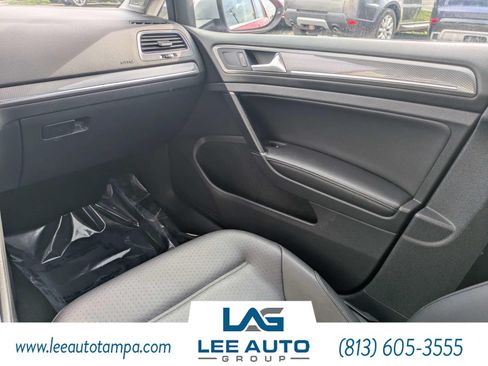 Used 2017 Volkswagen Golf Alltrack SE AWD/4WD image 16