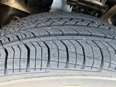 New 2026 Jeep Compass Latitude image 28