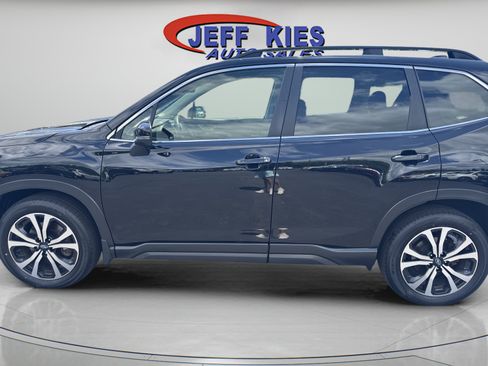 Used 2020 Subaru Forester Limited AWD/4WD image 8