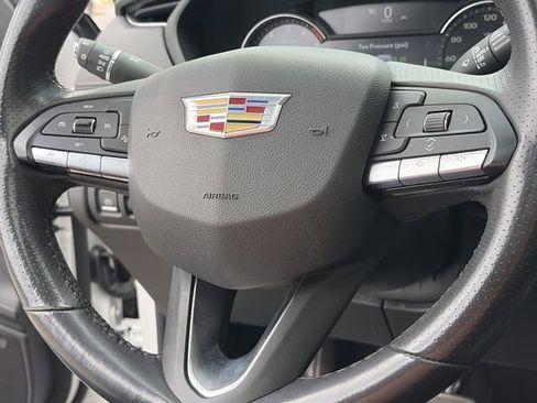 Certified 2023 Cadillac XT4 Sport FWD image 17