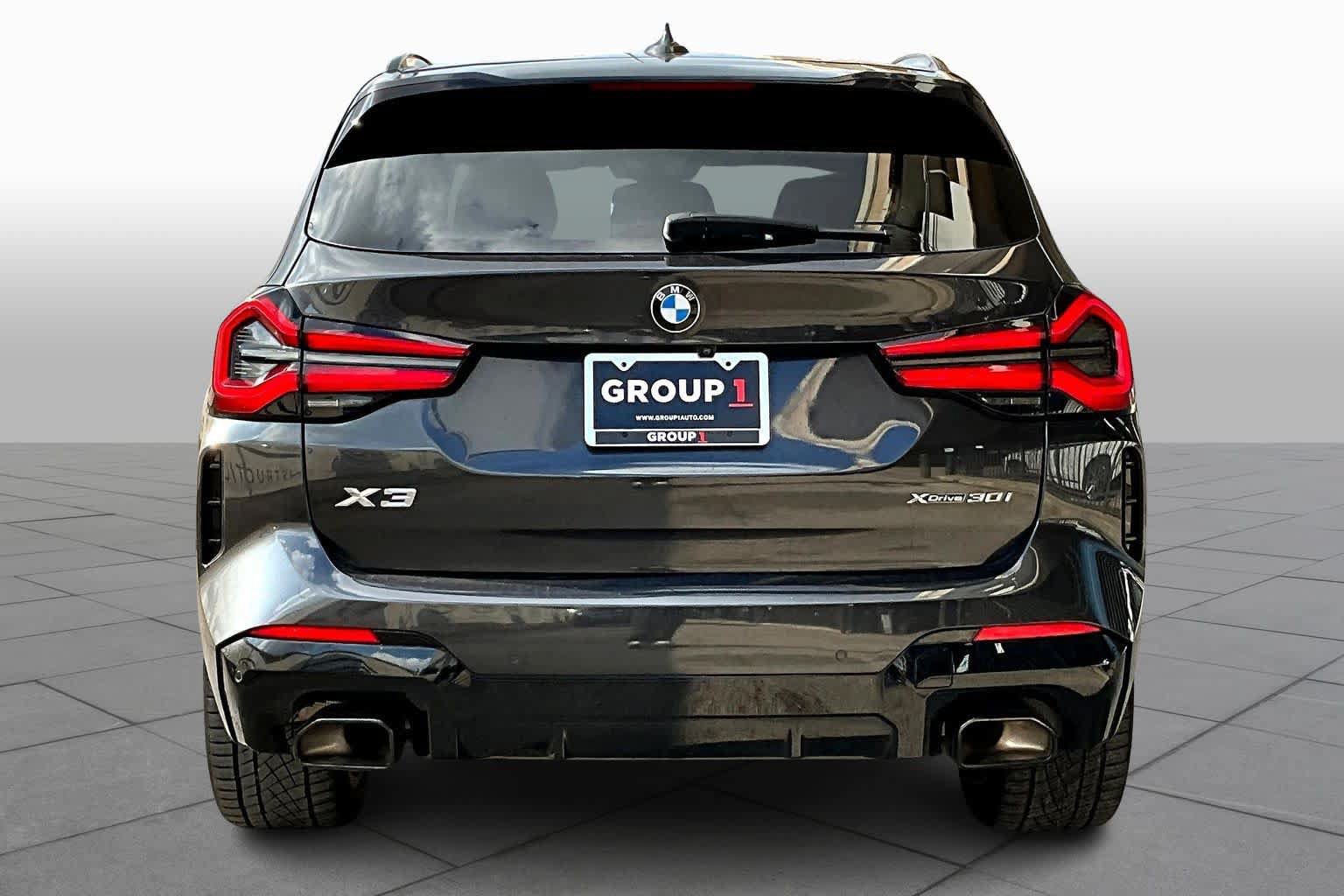 Used 2024 BMW X3 xDrive30i w/ Premium Package AWD/4WD image 4