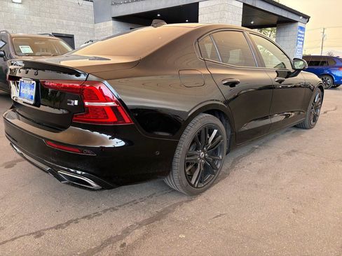 Used 2022 Volvo S60 T8 R-Design AWD/4WD image 6