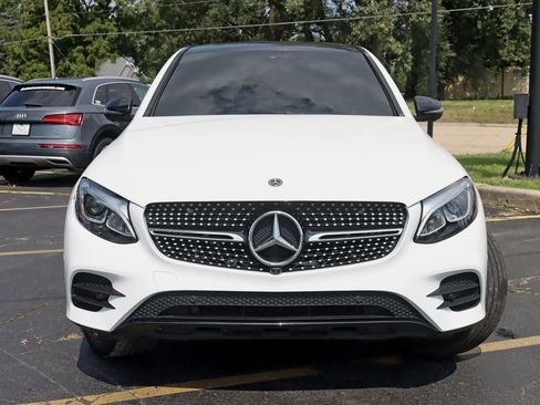 Used 2019 Mercedes-Benz GLC 300 4MATIC Coupe image 10