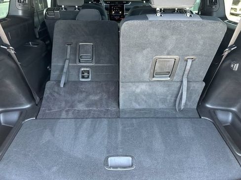 Certified 2024 Jeep Grand Cherokee L Laredo AWD/4WD image 16