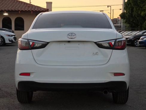 Used 2018 Toyota Yaris iA image 5