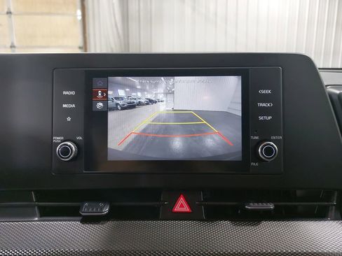 Used 2025 Kia Sportage LX image 23