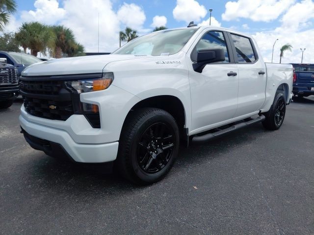 Used 2026 Chevrolet Silverado 1500 Custom RWD image 9