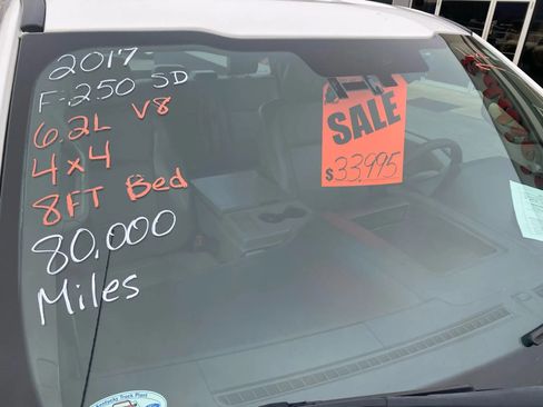 Used 2017 Ford F250 XL image 3