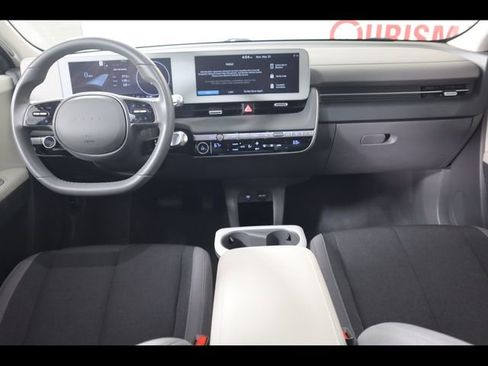 Used 2024 Hyundai Ioniq 5 SE RWD image 15