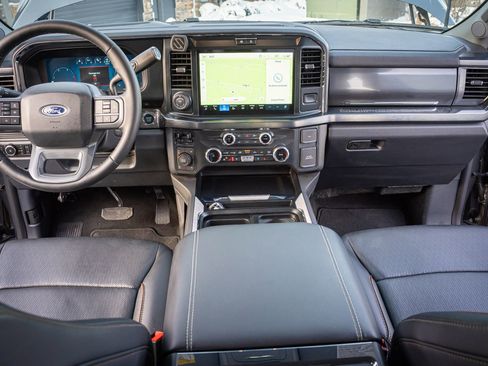 Used 2025 Ford F350 Lariat w/ Lariat Ultimate Package image 35