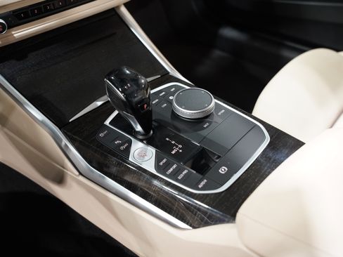 Used 2021 BMW 430i Coupe w/ Convenience Package RWD image 30