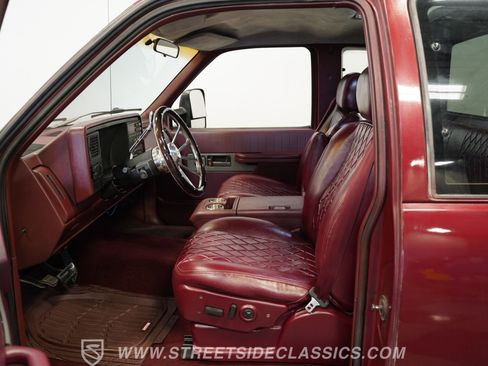 Used 1990 Chevrolet Silverado 3500 2WD Extended Cab image 3