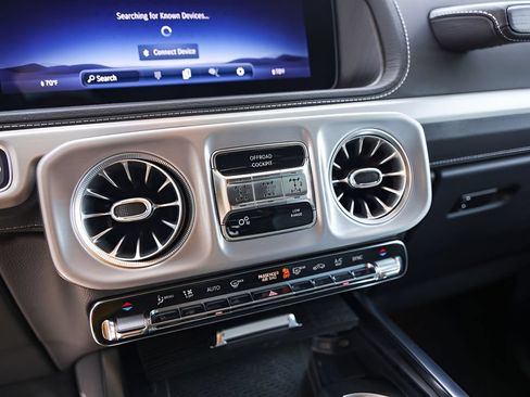 Used 2025 Mercedes-Benz G 550 image 18