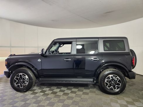 New 2026 Ford Bronco Outer Banks AWD/4WD image 4