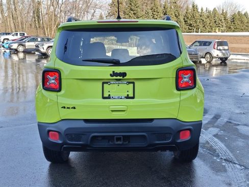Used 2018 Jeep Renegade Altitude image 7