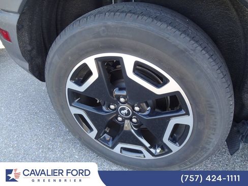 Used 2023 Ford Bronco Sport Outer Banks w/ Tech Package AWD/4WD image 14