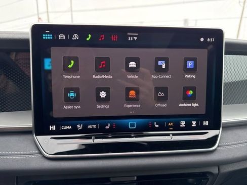 New 2026 Volkswagen Tiguan SE R-Line image 10