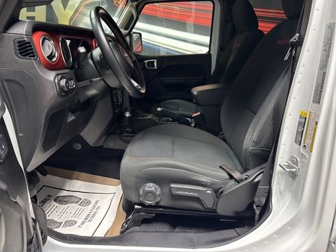Used 2021 Jeep Wrangler Unlimited Rubicon image 5
