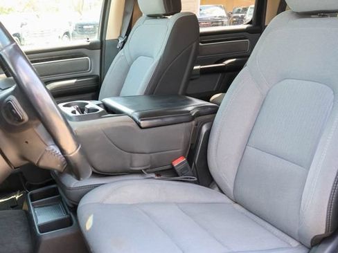 Used 2020 RAM 1500 Big Horn AWD/4WD image 12