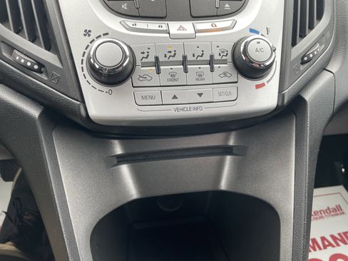 Used 2013 Chevrolet Equinox LT w/ All Star Package image 21