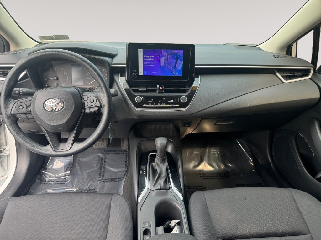 Used 2023 Toyota Corolla LE FWD image 10
