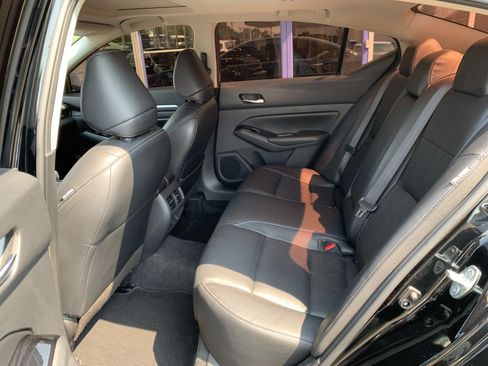 Used 2024 Nissan Altima 2.5 SL FWD image 22