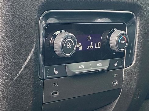 New 2025 Chevrolet Tahoe High Country w/ Sun And Tow Package image 25