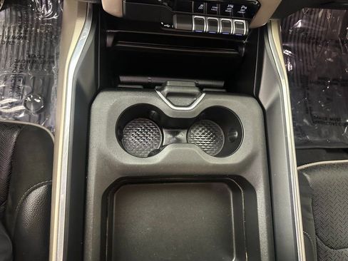 Used 2021 RAM 1500 Laramie image 27