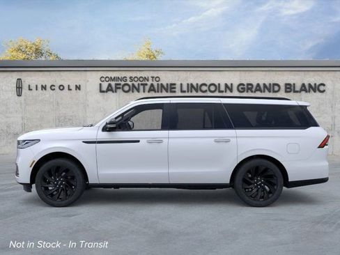 New 2025 Lincoln Navigator L Reserve w/ Jet Appearance Package image 3