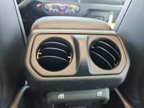 New 2026 Jeep Wrangler Unlimited Rubicon AWD/4WD image 40