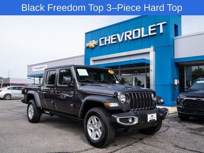 Used 2023 Jeep Gladiator Sport