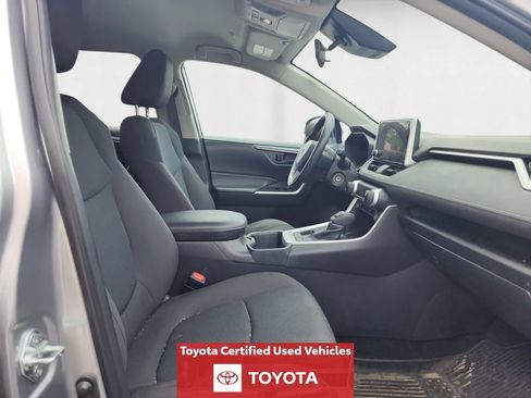 Certified 2023 Toyota RAV4 LE AWD/4WD image 16